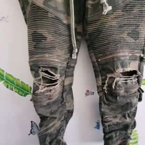 Camo straight leg pants women